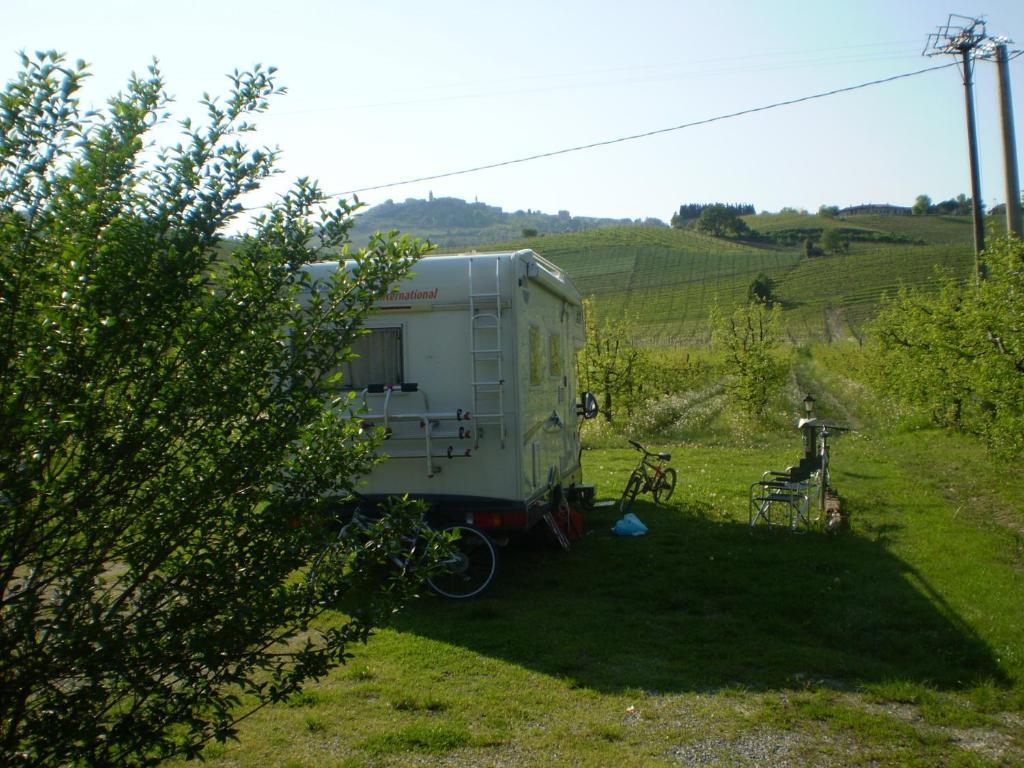 Cascina Ballarin Villa Ла Мора Екстериор снимка